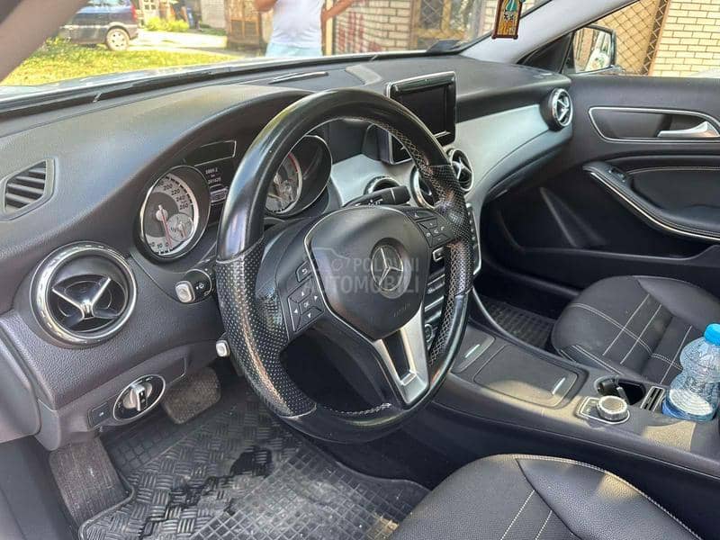 Mercedes Benz GLA 220 Gla 220..4x4