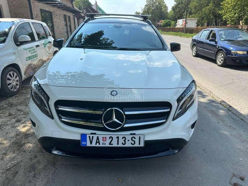 Mercedes Benz GLA 220 Gla 220..4x4