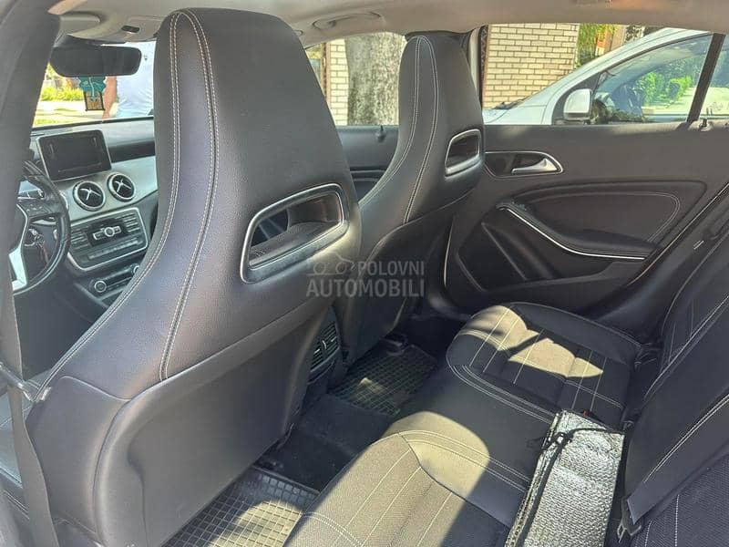 Mercedes Benz GLA 220 Gla 220..4x4