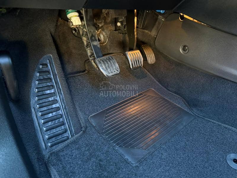 Ford Mondeo 2.0 TDCI