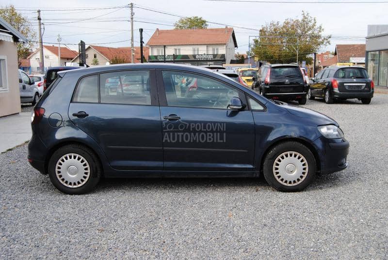 Volkswagen Golf Plus 1,6 FSI CH