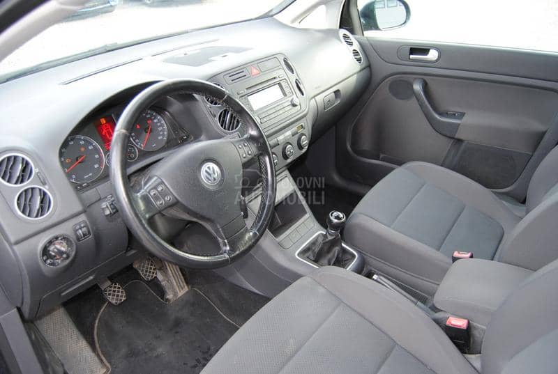Volkswagen Golf Plus 1,6 FSI CH