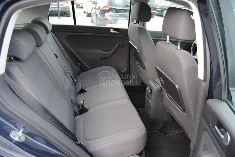 Volkswagen Golf Plus 1,6 FSI CH