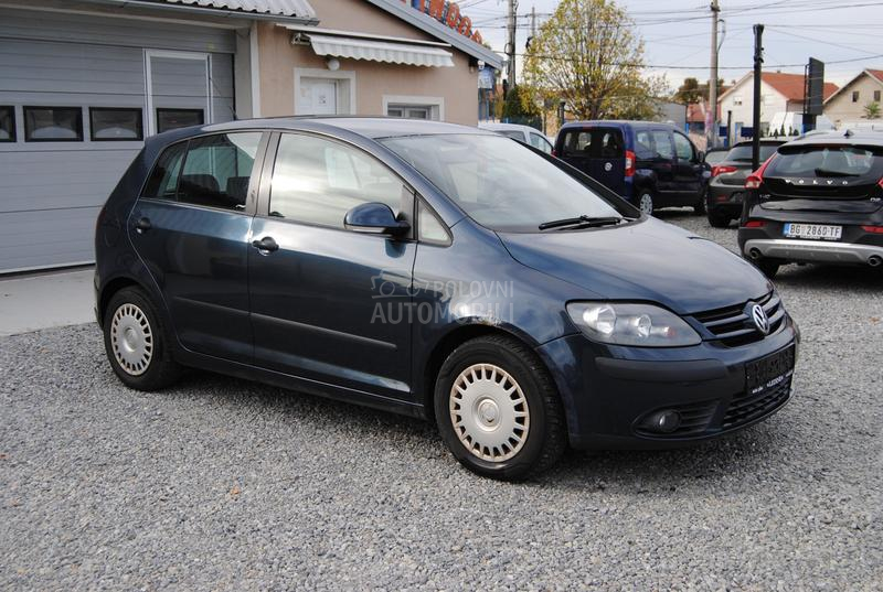 Volkswagen Golf Plus 1,6 FSI CH