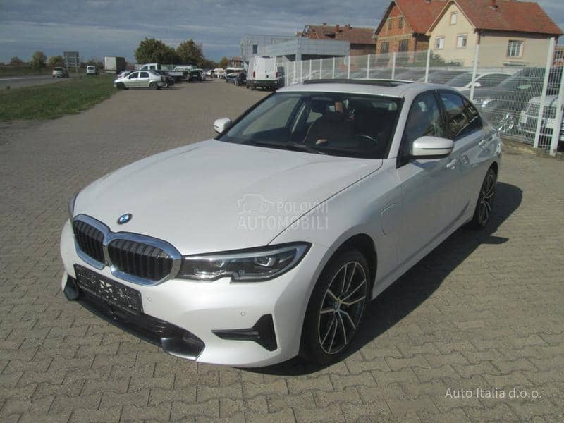 BMW 330 2.0 b Plug-In Hybrid