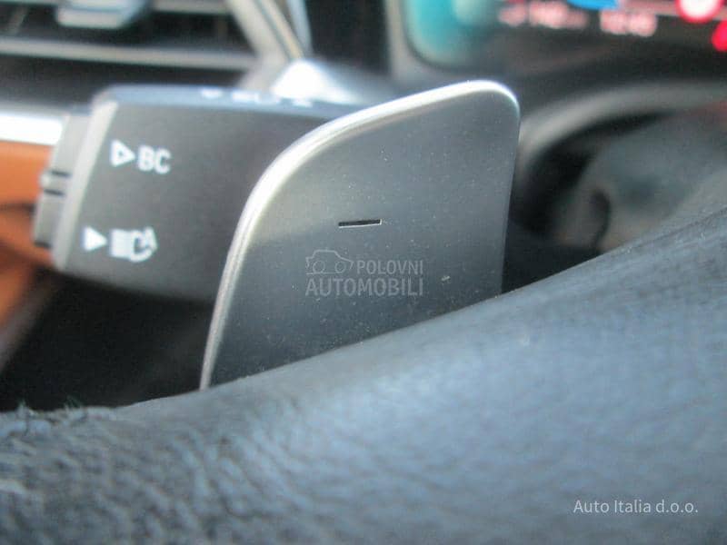 BMW 330 2.0 b Plug-In Hybrid