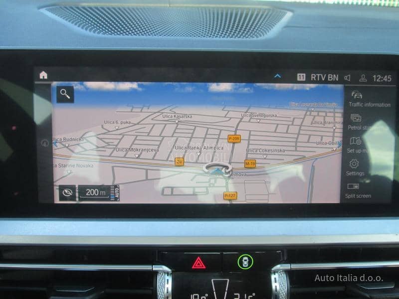 BMW 330 2.0 b Plug-In Hybrid