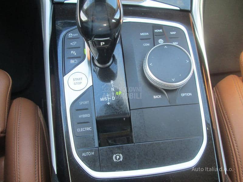 BMW 330 2.0 b Plug-In Hybrid