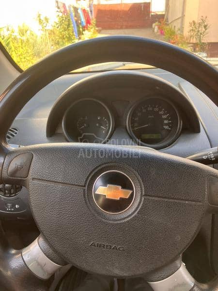 Chevrolet Aveo 