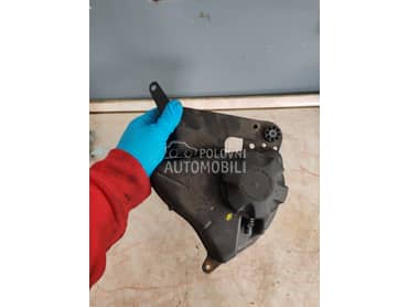 boca za vodu za BMW 520 GT od 2010. do 2015. god.