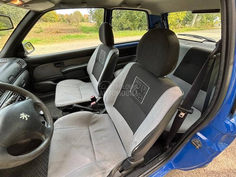 Peugeot 106 