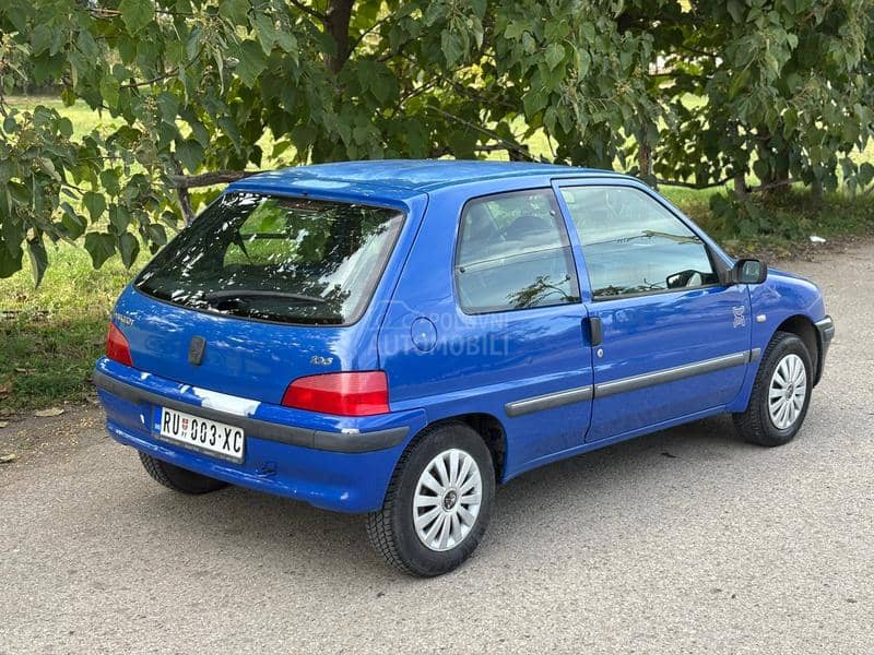 Peugeot 106 