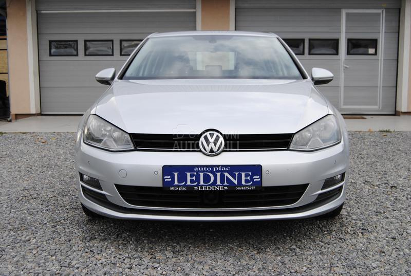 Volkswagen Golf 7 1,4 TSI AUTOM. DSG