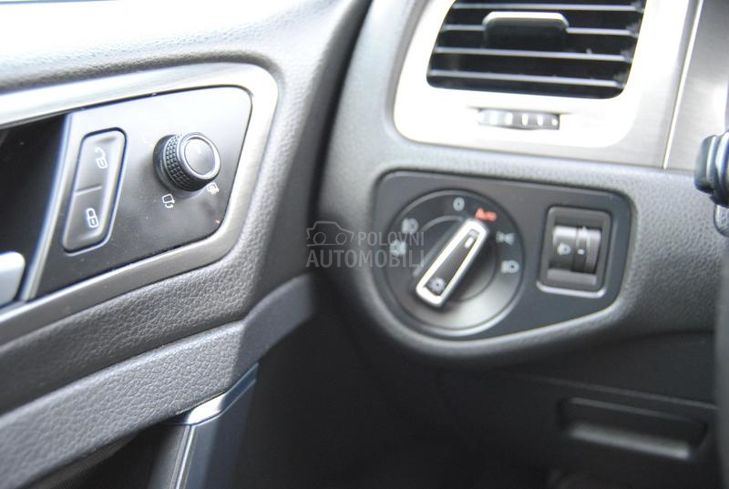 Volkswagen Golf 7 1,4 TSI AUTOM. DSG