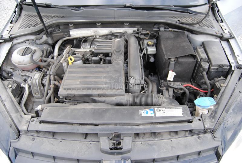 Volkswagen Golf 7 1,4 TSI AUTOM. DSG