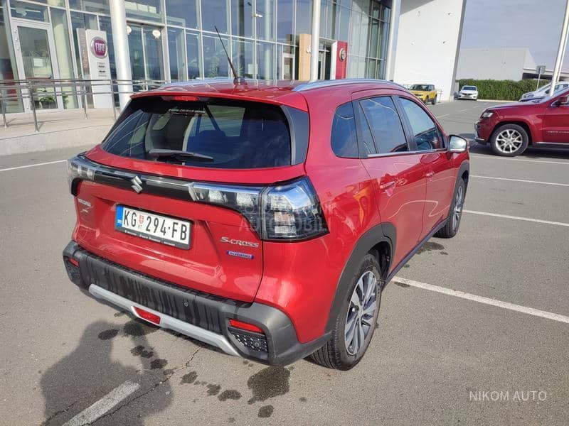 Suzuki SX4 S-Cross 1.4 ELEGANCE 4x4