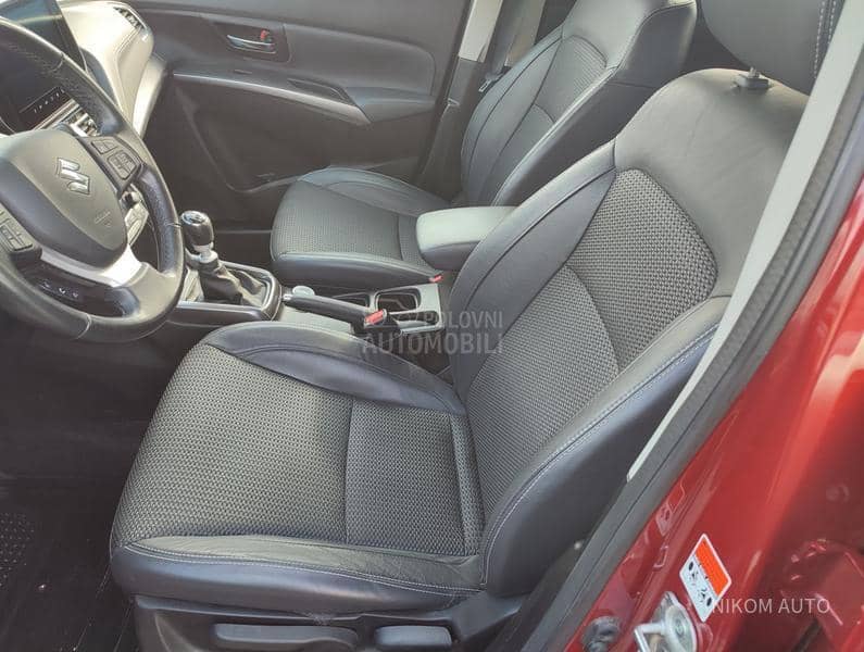 Suzuki SX4 S-Cross 1.4 ELEGANCE 4x4