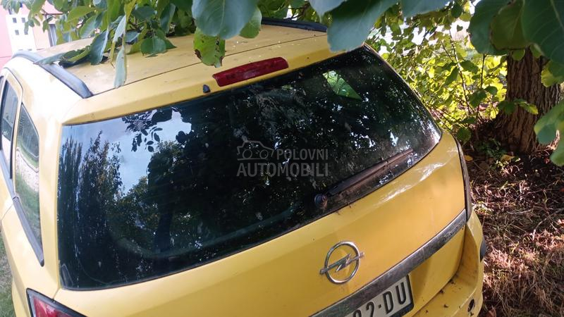 Opel Astra H 