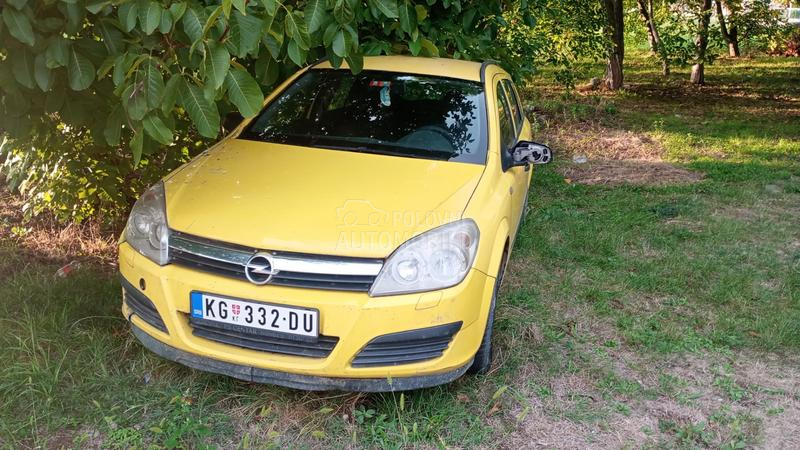 Opel Astra H 