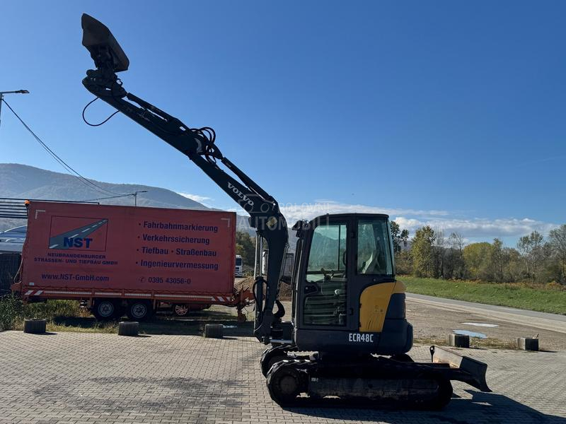 Volvo ECR48C