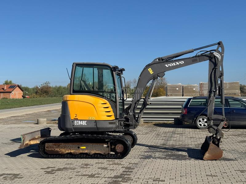 Volvo ECR48C