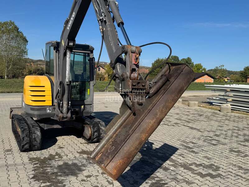 Volvo ECR48C