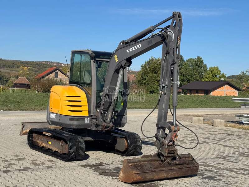 Volvo ECR48C
