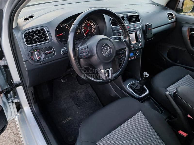 Volkswagen Polo 1.2TDI FUL    ALU 17 Volkswagen Polo 1.2TDI FUL    ALU 17