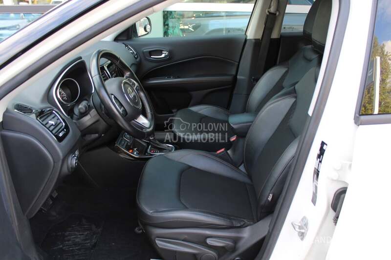 Jeep Compass 1.3 Limited AUT