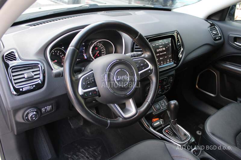 Jeep Compass 1.3 Limited AUT