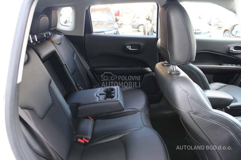 Jeep Compass 1.3 Limited AUT