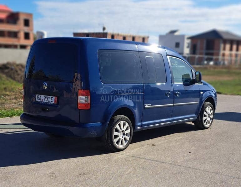 Volkswagen Caddy M A X I