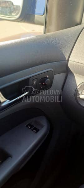 Volkswagen Caddy M A X I