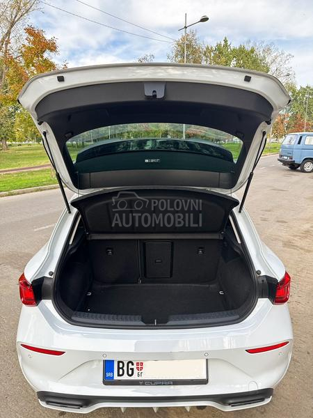 Cupra Leon eTSI 2024