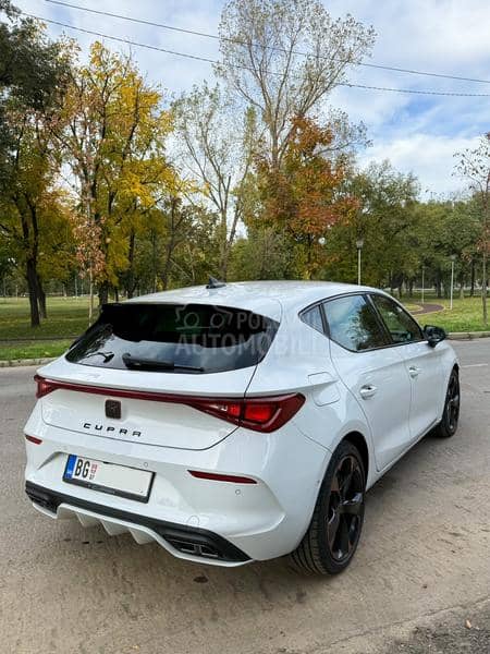 Cupra Leon eTSI 2024