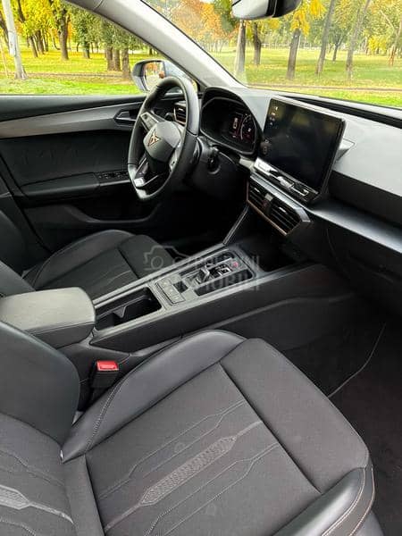 Cupra Leon eTSI 2024