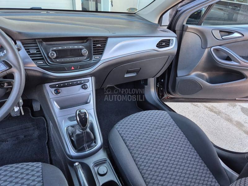 Opel Astra K 1.4