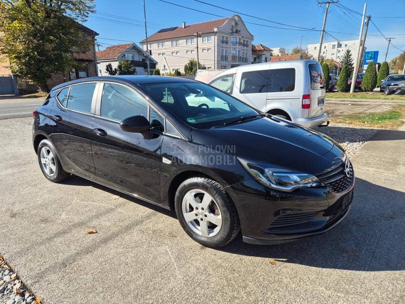 Opel Astra K 1.4