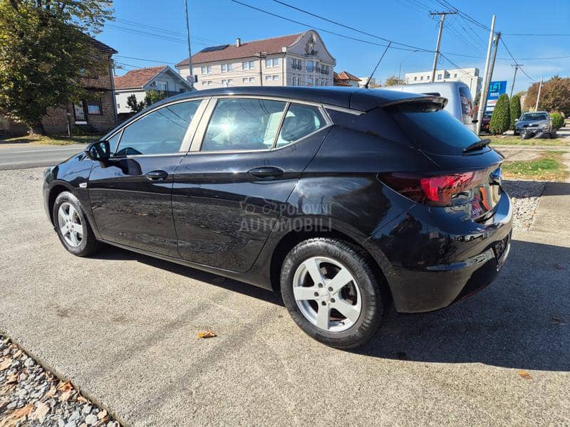 Opel Astra K 1.4