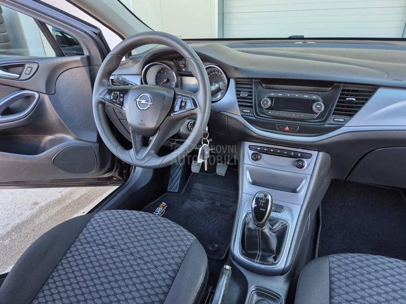 Opel Astra K 1.4
