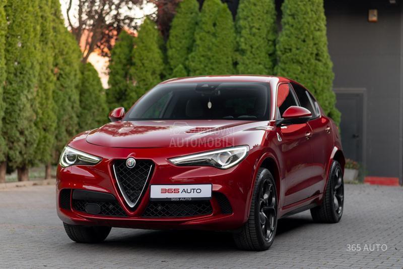 Alfa Romeo Stelvio QV/HARMAN
