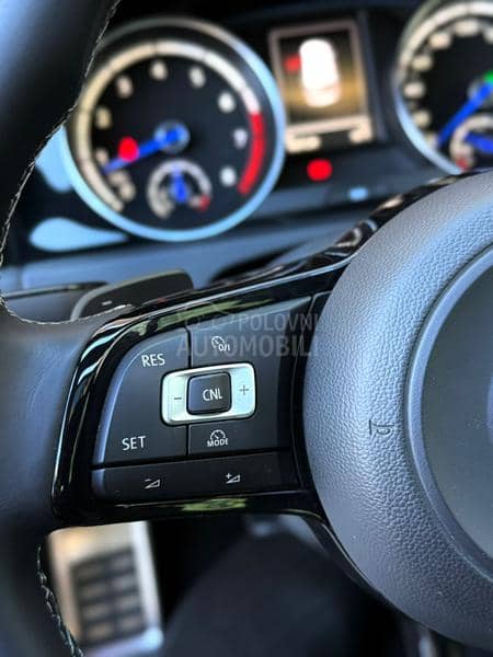 Volkswagen Golf 7 R DSG CH