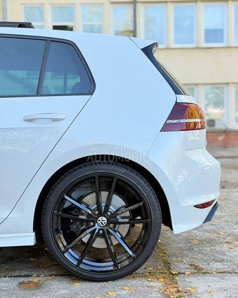 Volkswagen Golf 7 R DSG CH