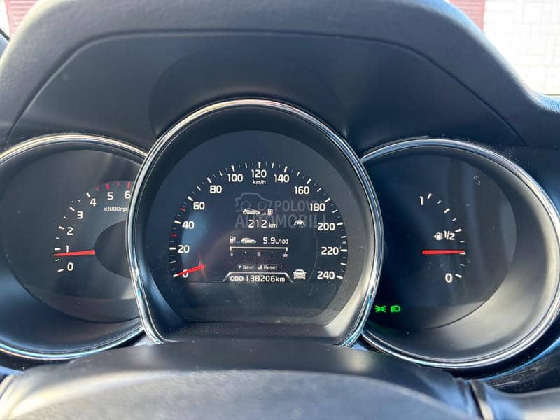 Kia pro_cee`d T O T A L Ni  FuL