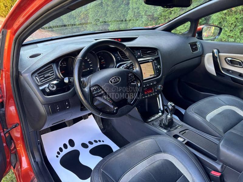 Kia pro_cee`d T O T A L Ni  FuL