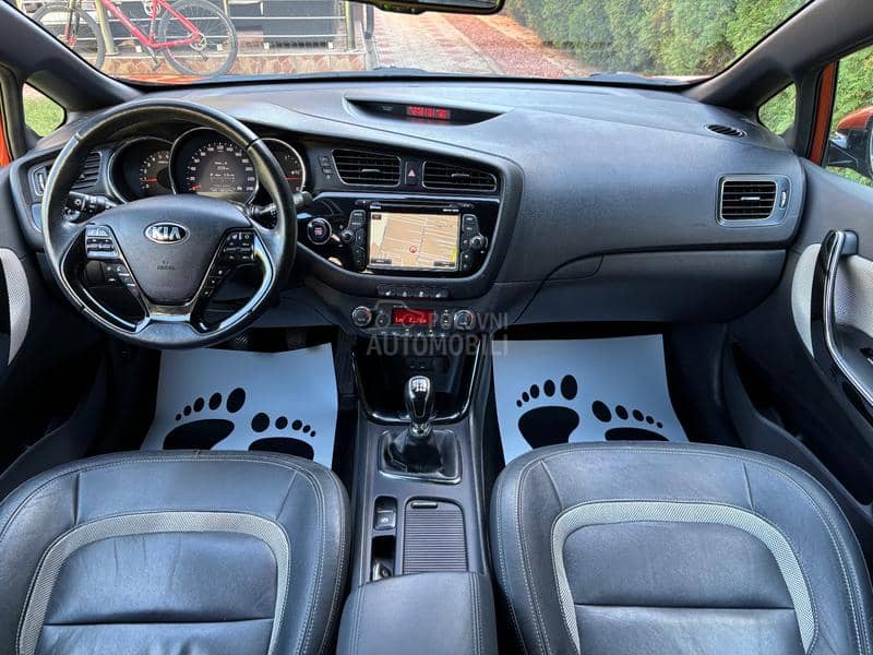 Kia pro_cee`d T O T A L Ni  FuL