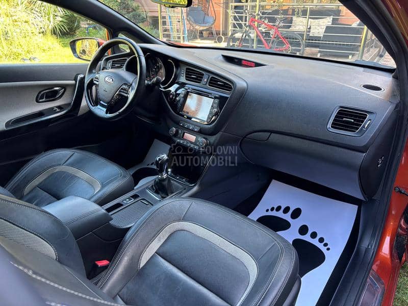 Kia pro_cee`d T O T A L Ni  FuL