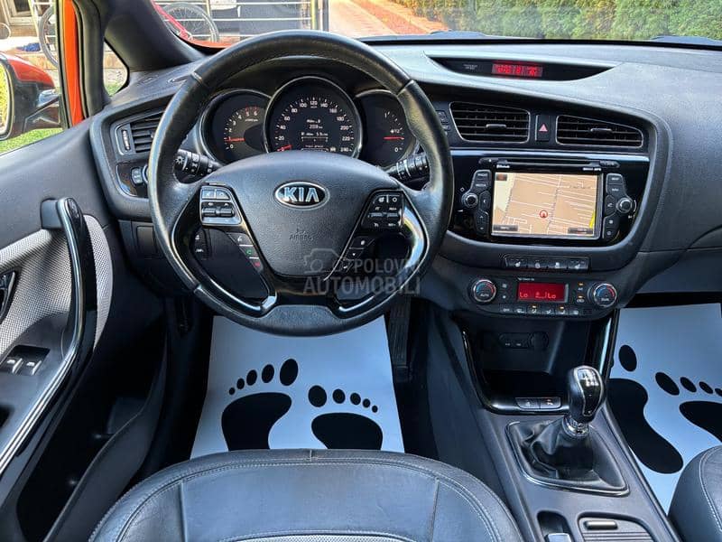 Kia pro_cee`d T O T A L Ni  FuL