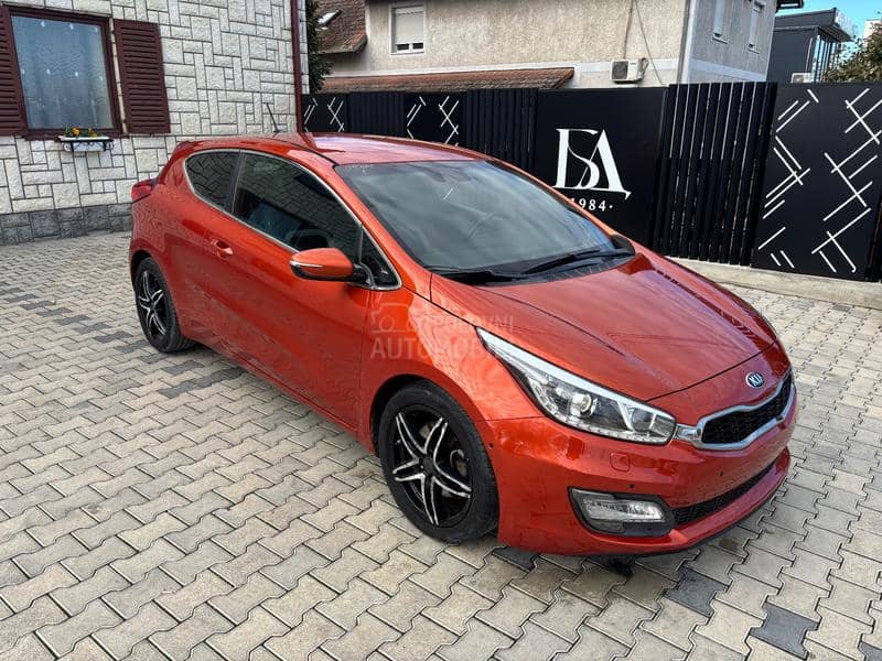 Kia pro_cee`d T O T A L Ni  FuL