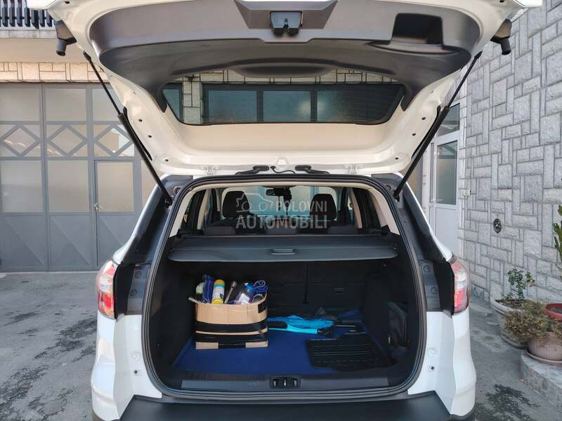 Ford Kuga 2.0 AWD Titanium